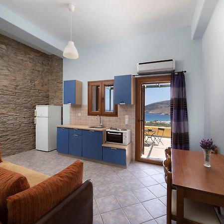 Spertos Apartments Ormos  ภายนอก รูปภาพ